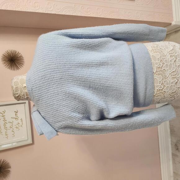 Flawless Ted Baker Baby Blue sweater with bow 3 8 Medium - Picture 3 of 7